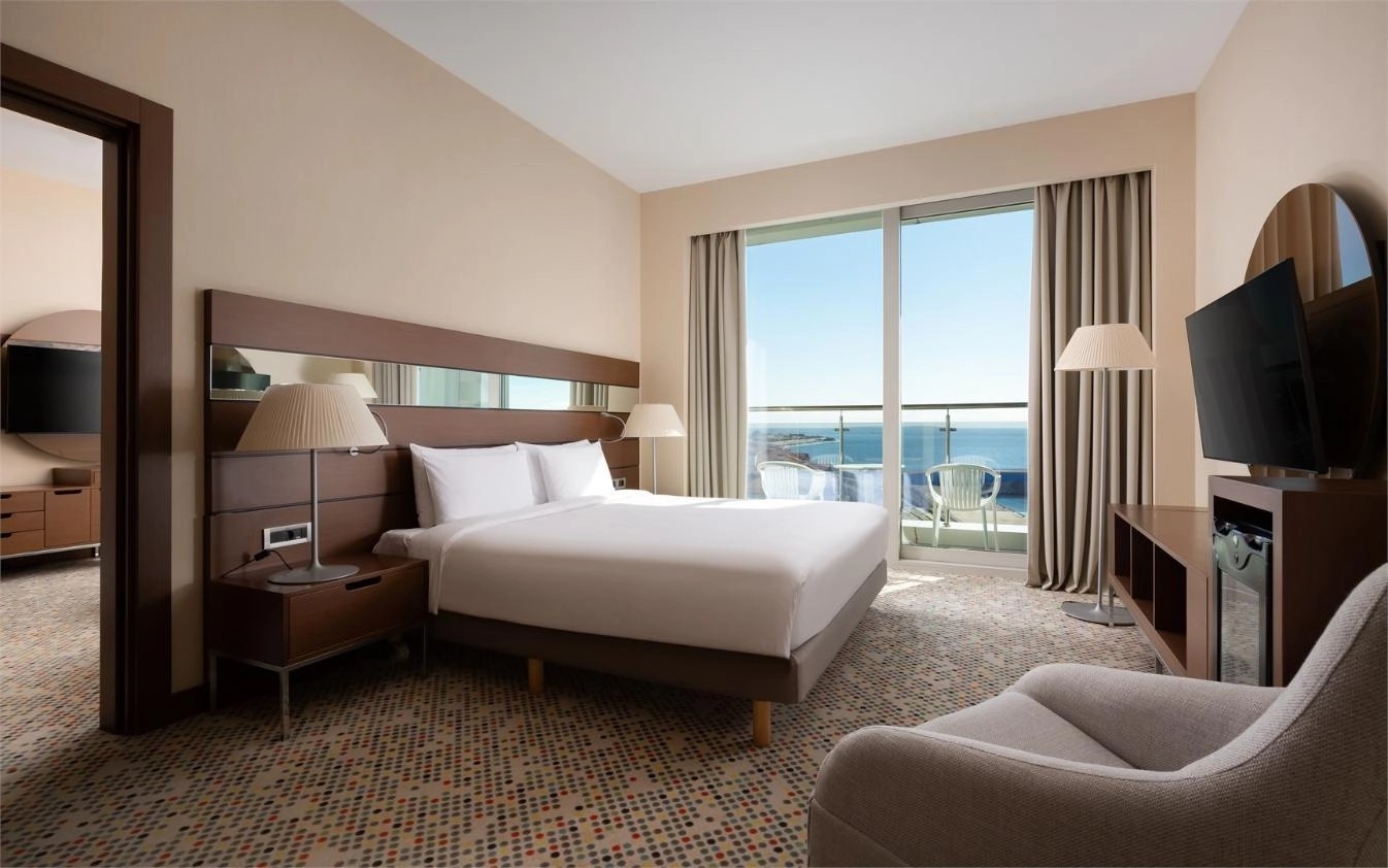 Sea View Suite